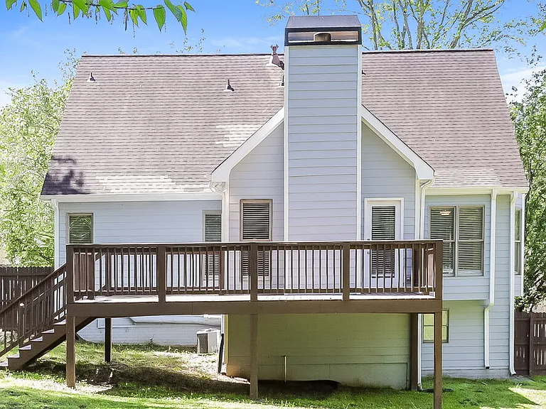 254 Hillandale Dr — Photo 17
