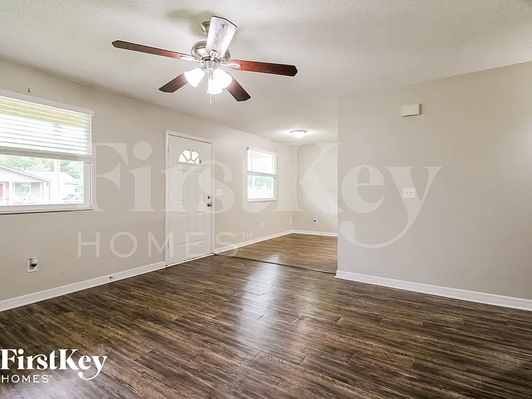 7742 Club Duclay Dr — Photo 3