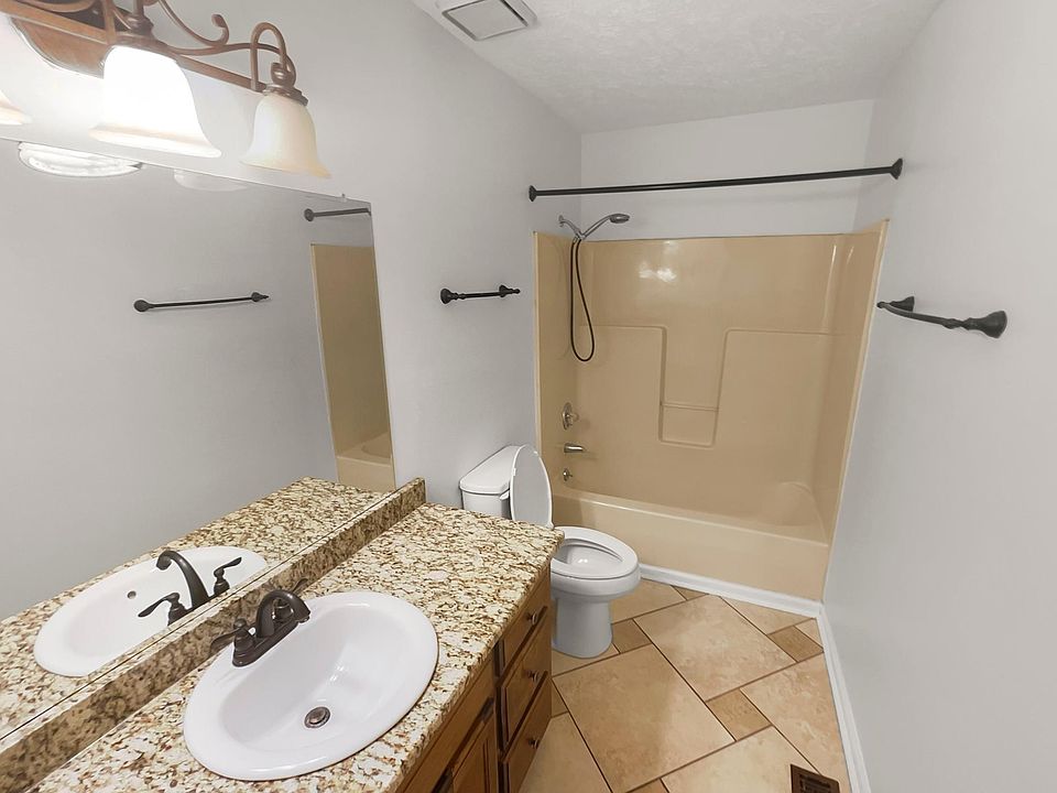 1st image of 1347 Farmwood Dr