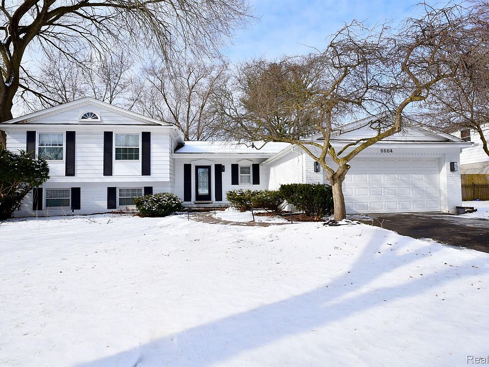 1st image of 6664 Edinborough Dr