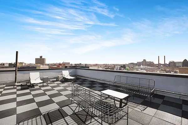 Rented by EXR | media 59