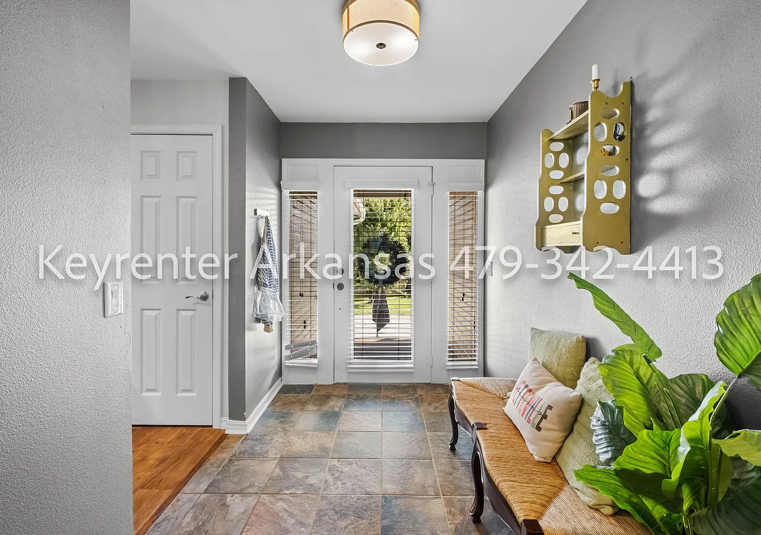 Charming 3 bedroom | Fayetteville — Photo 2
