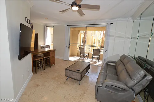 210 E Flamingo Rd Photo 1