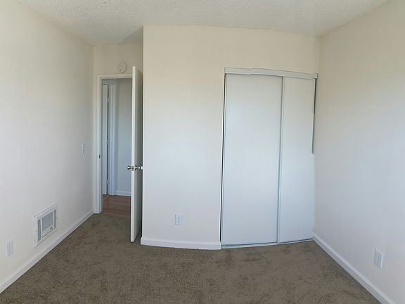 4th image of 4564 Onondaga Ave #Second