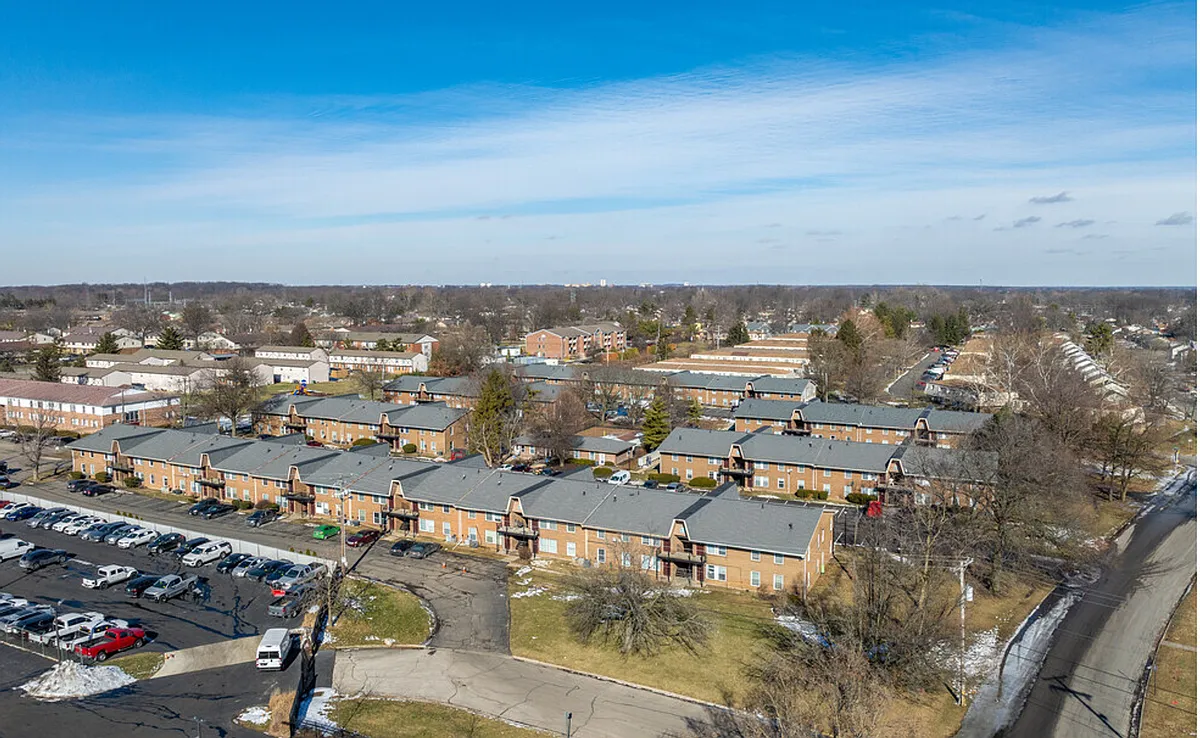 Building Photo - Victoria Village