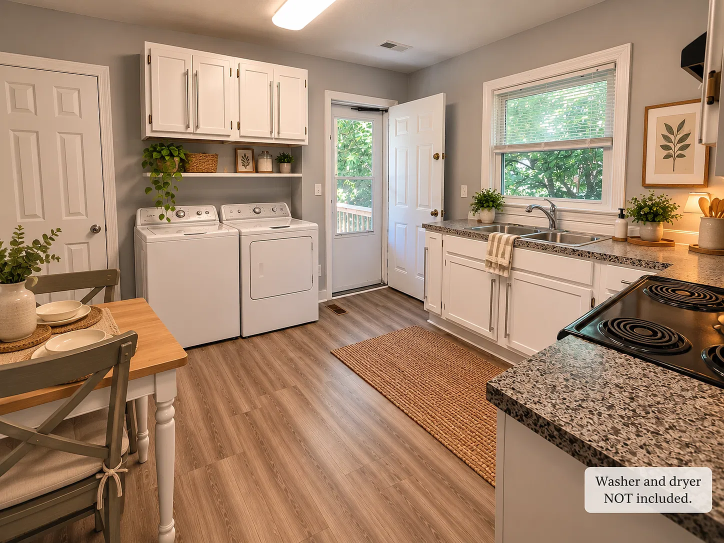 3 bed, 1.5 bath, 1300 sqft, $1,185 — Photo 3