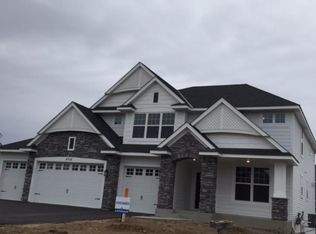 4718 Foxtail Dr, Woodbury, MN 55129