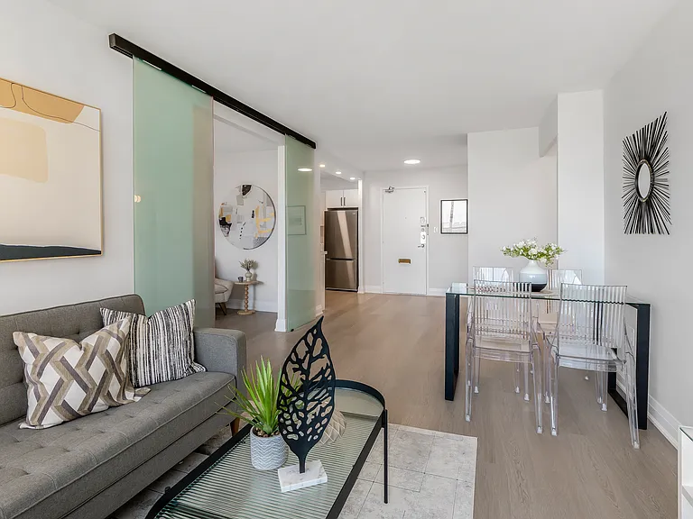 377 Ridelle Ave — Photo 18