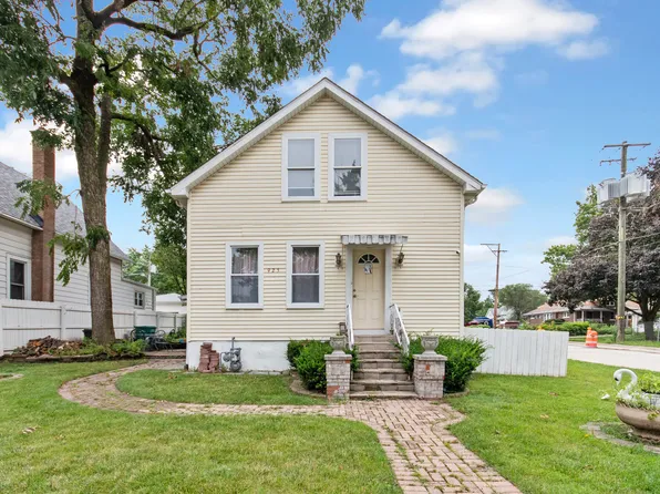 925 Cora St, Joliet, IL 60435