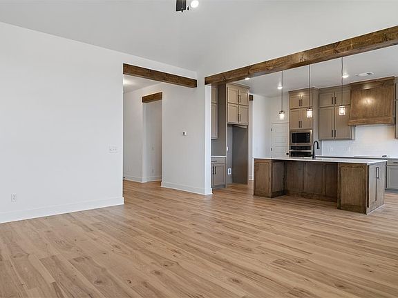 7th image of this home