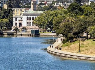 1 Lakeside Dr APT 411, Oakland, CA 94612