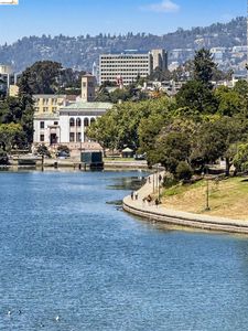 1 Lakeside Dr APT 411, Oakland, CA, 94612