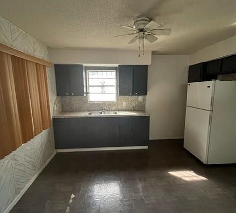 5th image of 113 E Martinez Ave