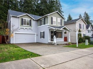 1410 Burnside Pl, Dupont, WA 98327