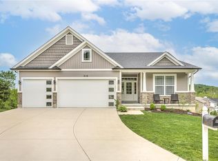 216 Pheasant Ct, Imperial, MO 63052