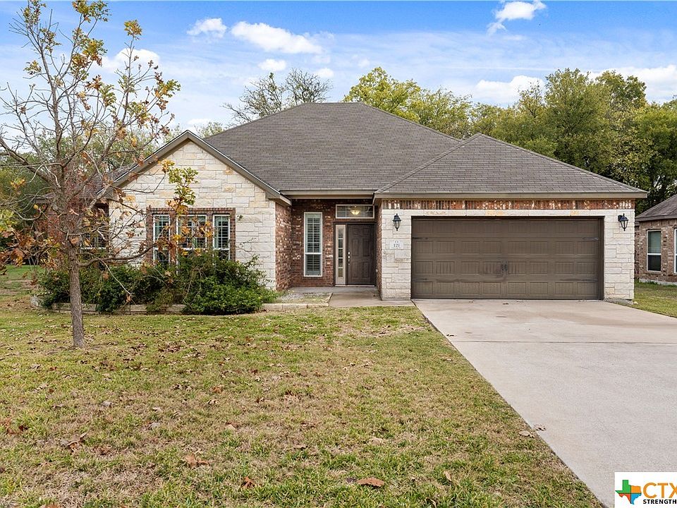 1st image of 121 Chering Dr