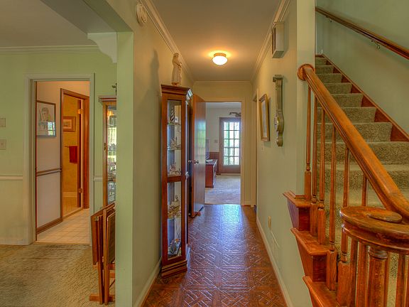 5th image of 3781 Woodyhill Dr