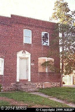 Exterior (Front)