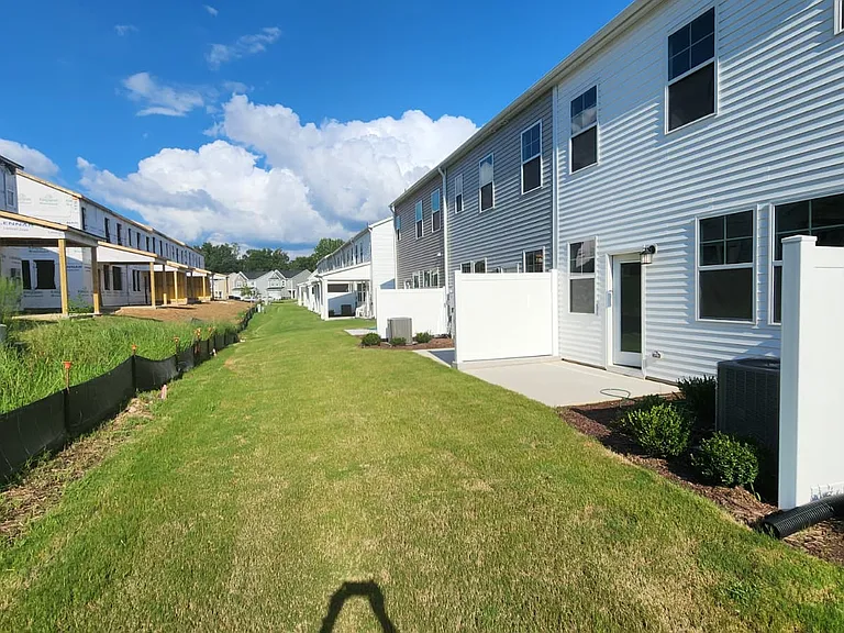 381 Thompson Overlook Way — Photo 6
