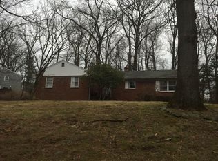 5 Raymond Ave, Spring Valley, NY 10977