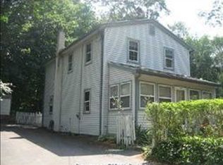 10 Ellis Rd, East Hampton, CT 06424