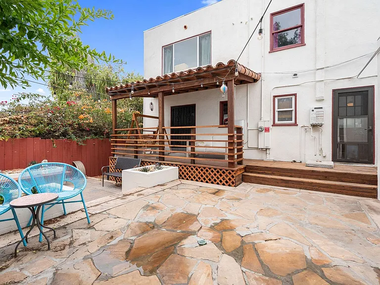 2615 Myrtle Ave — Photo 34