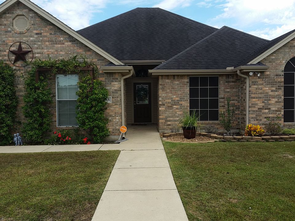 1st image of 5501 Summerwood Ln