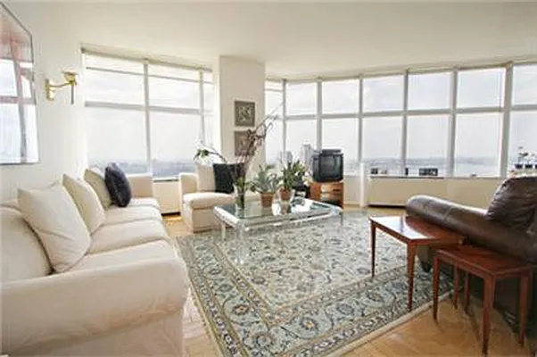 Rented by Barkin and Associates | media 6