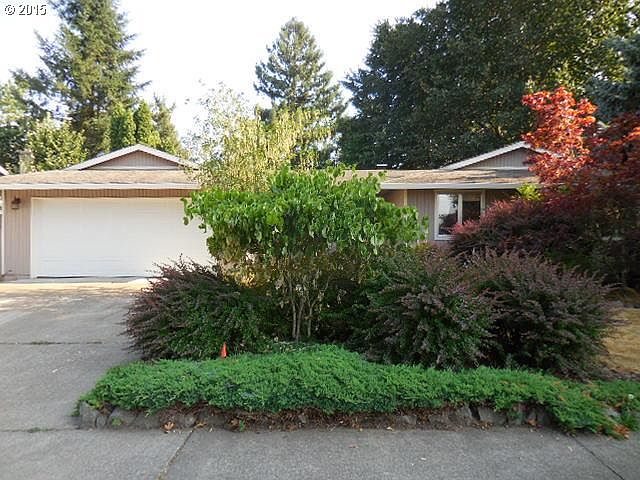 1st image of 3416 NE Olympic St