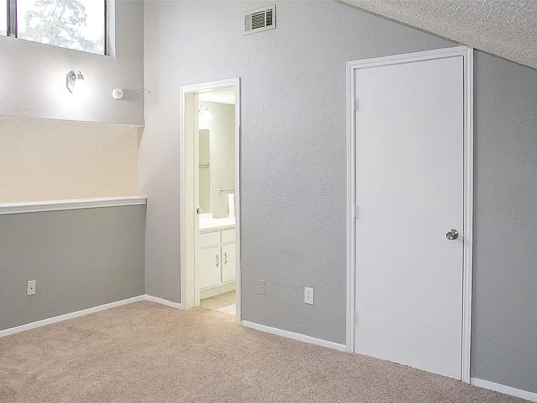 12900 Walden Rd #220B — Photo 23