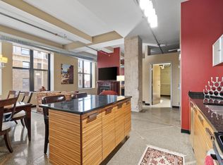 350 Saint Peter St Unit 802, Saint Paul, MN 55102