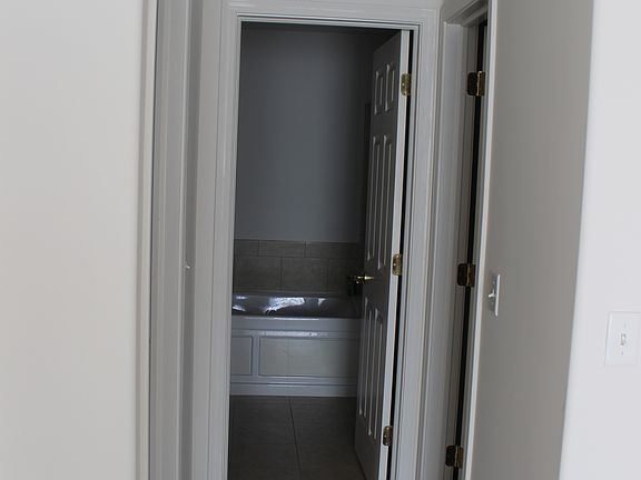 5th image of 7059 Hidden Green Cir