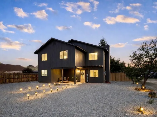 24433 Summit Drive, Lemon Cove, CA 93244