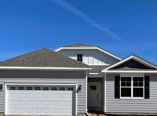 1393 Redtail Dr, Woodstock, IL 60098