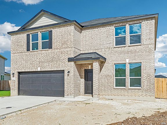 2nd image of 637 SIEFERT POND DRIVE