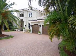 2930 NE 23rd St, Pompano Beach, FL 33062