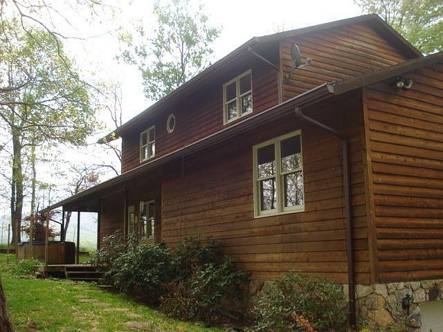 1st image of 158 Leedham Ln