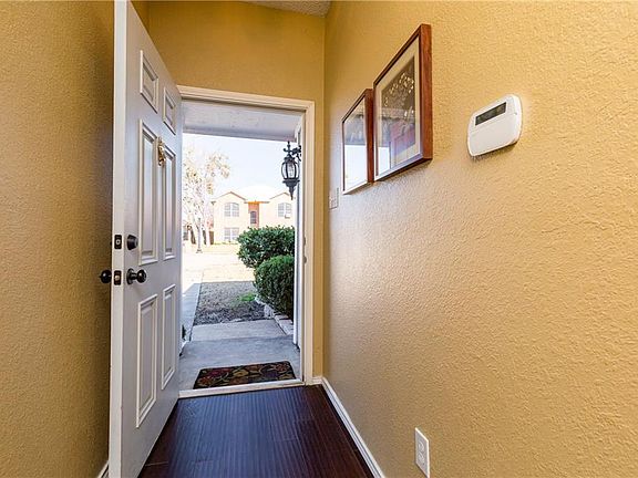 4th image of 4220 Negril Ct