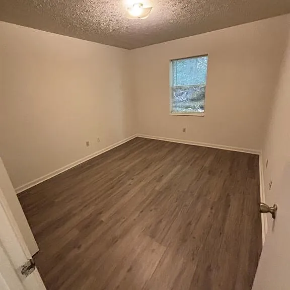 305 Farside Dr #4 — Photo 14