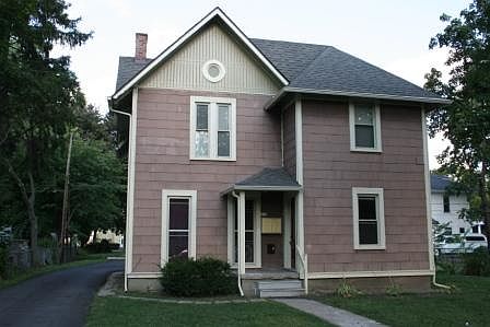 1st image of 115 S Adams St