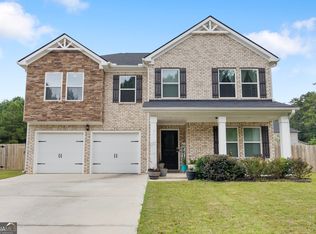 94 Galway Ln, Hampton, GA 30228