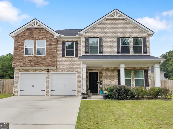 94 Galway Ln, Hampton, GA 30228