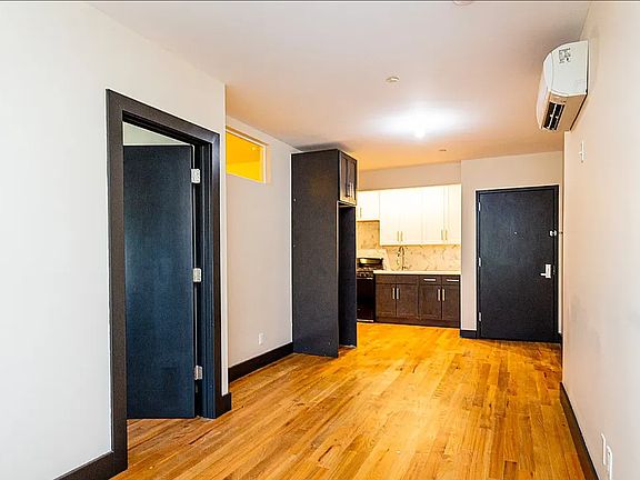 2nd image of 2427 Dean St #2B