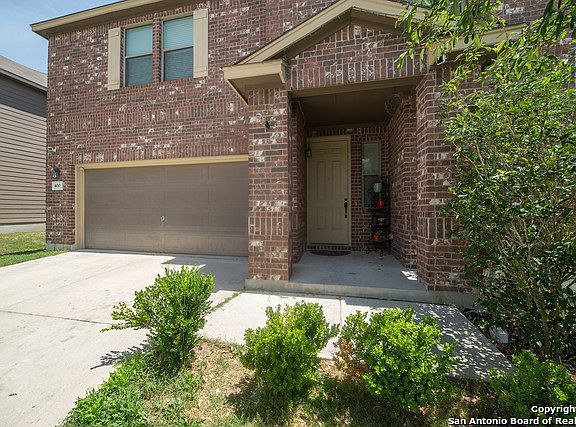 2nd image of 400 Gatewood Clf