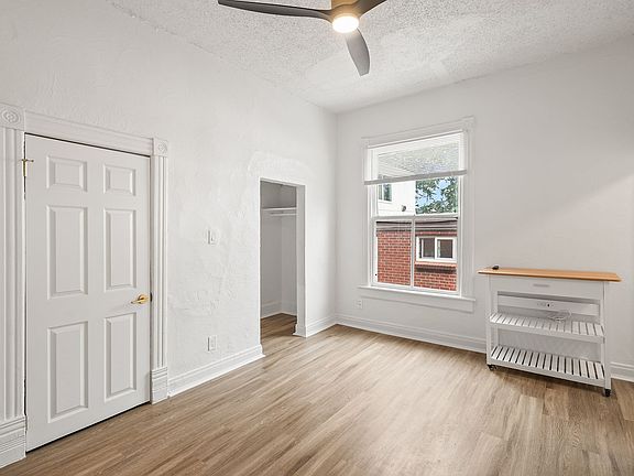 4th image of 1325 N Corona St APT 10