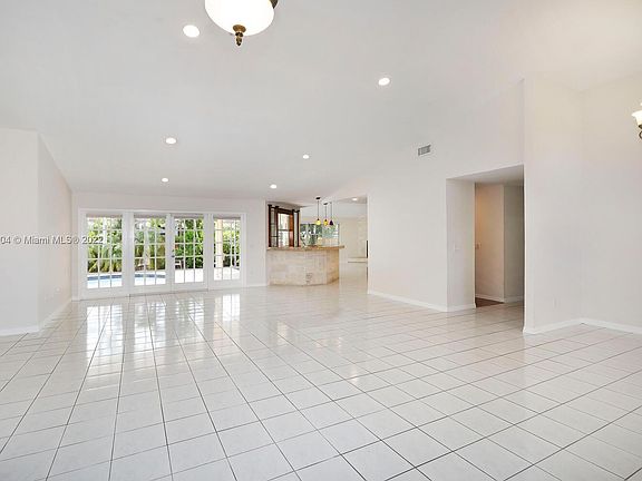 5th image of 17710 SW 80th Ct