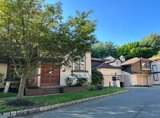 616 Sayre Dr, Princeton, NJ 08540