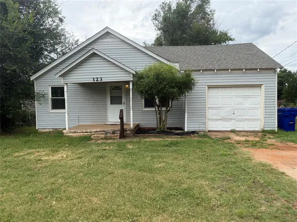 123 Grandview Rd, Midwest City, OK 73130