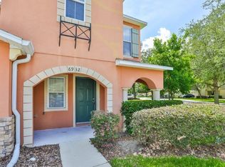 6932 Hawthorne Trace Ln, Riverview, FL 33578