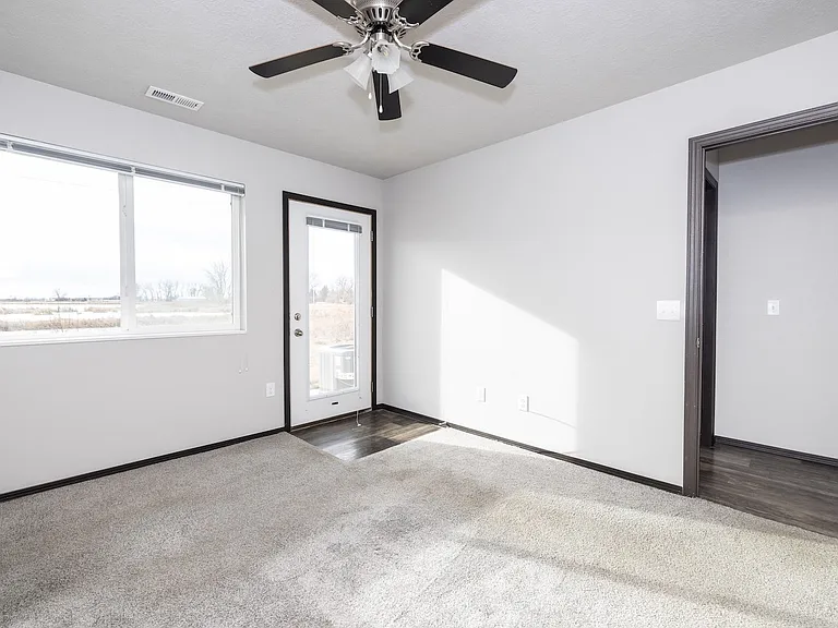 Foxtail Creek Townhomes — Photo 5